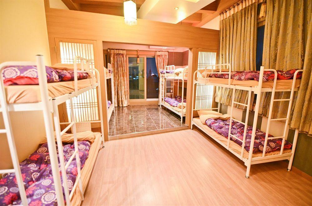 Kimchee Gangnam Guest house 2*