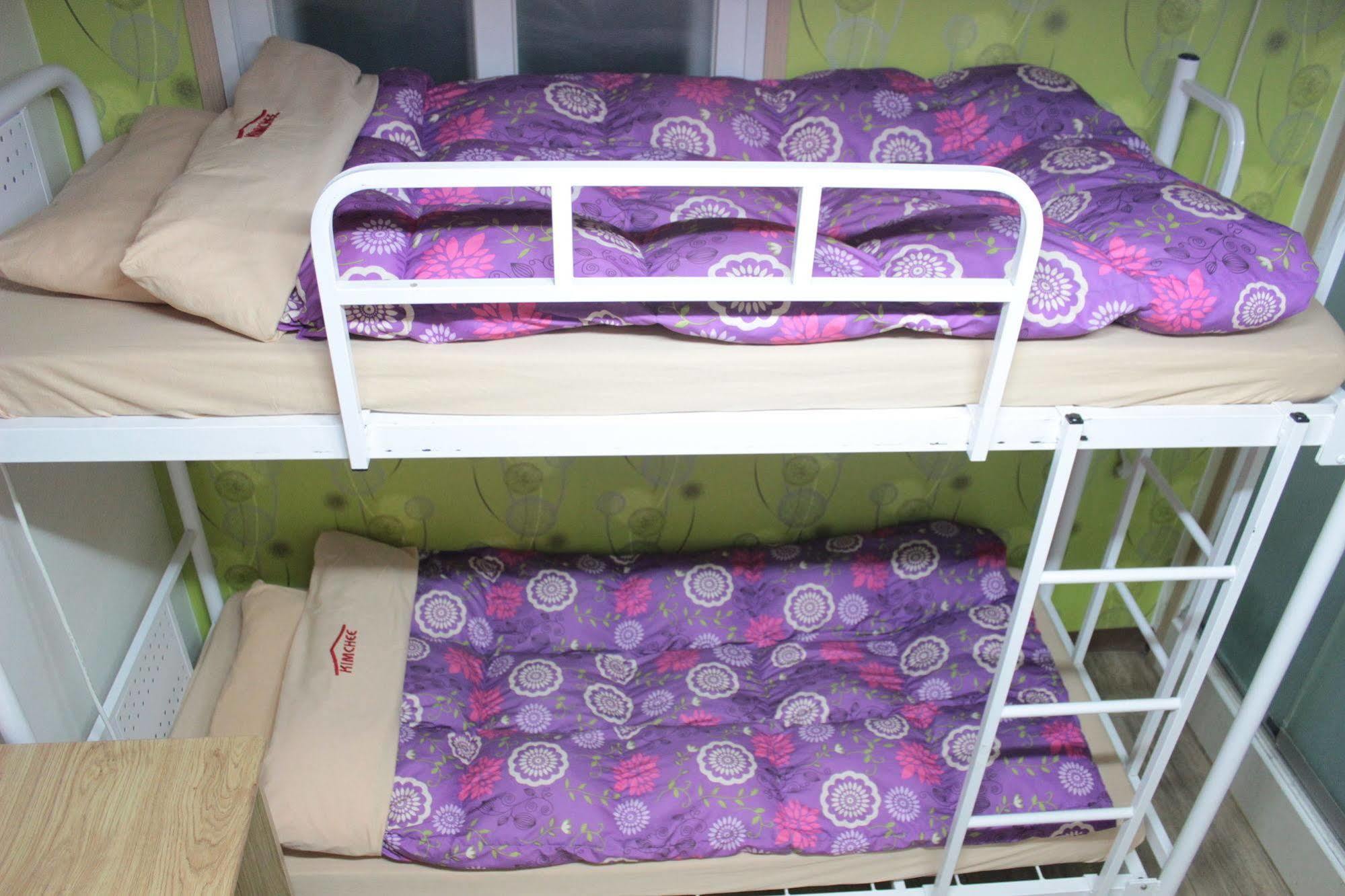 Kimchee Gangnam Guest house 2*