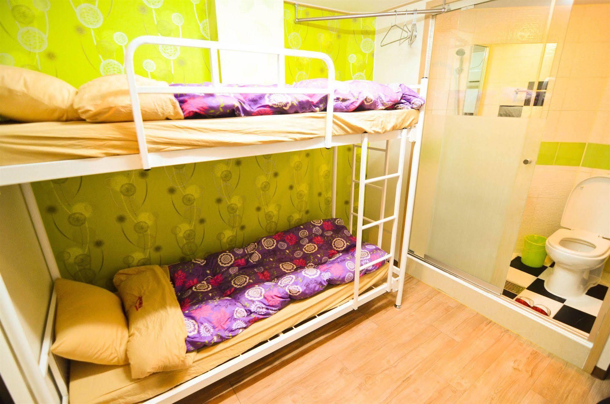 Kimchee Gangnam Guest house 2*